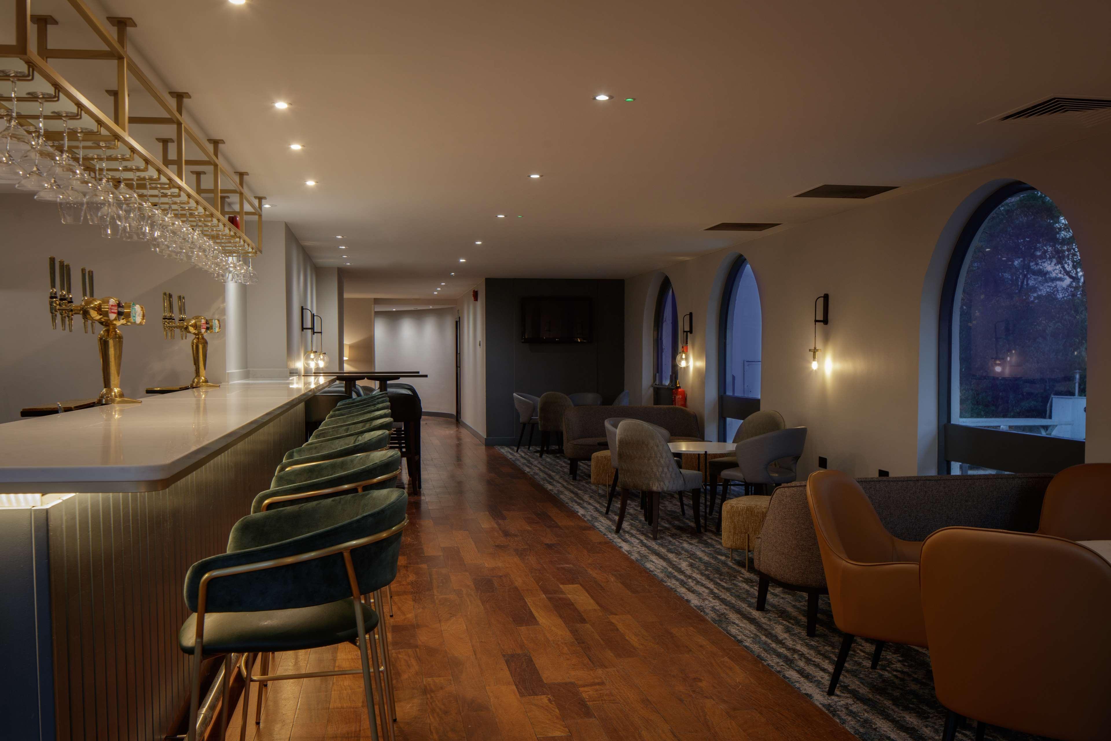 Hilton Cobham Hotel Cobham  Exterior photo